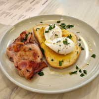 local cafe breakfast